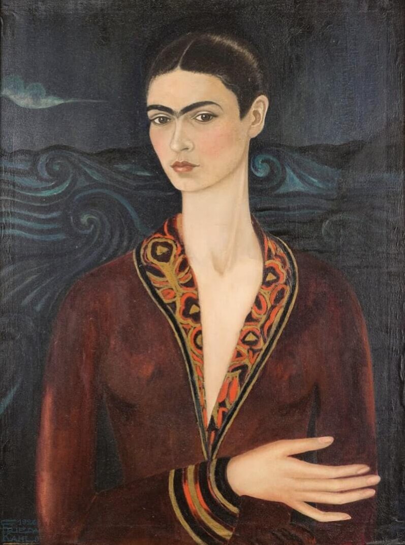 Kahlo velvet dress 1926